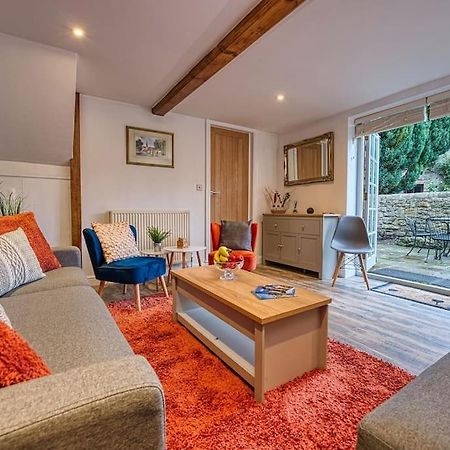 Delightful Two-Bedroom Cottage In The Heart Of Bakewell Bagian luar foto